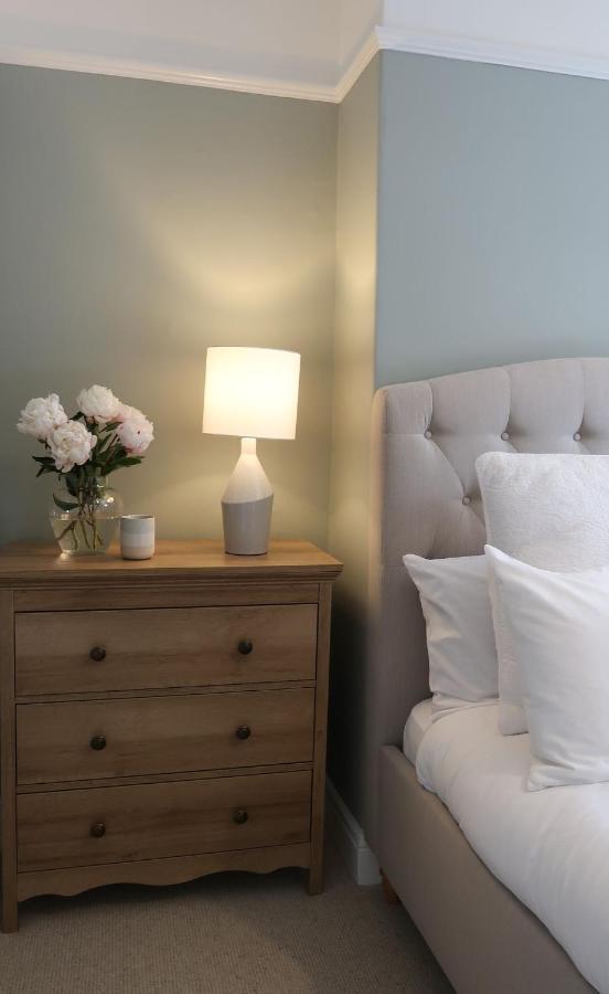 Luxury Living Outside The City Walls - Sleeps Six! Chester Exterior photo